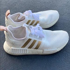 Women white adidas boosts